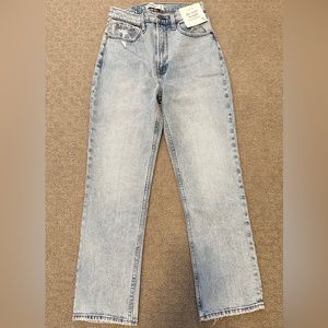 Abercrombie & Fitch Ankle Straight Ultra High Rise Jeans